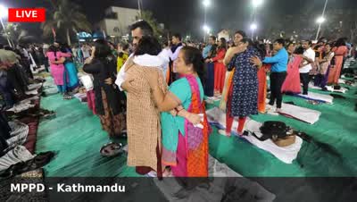 Children perform aarti for parents - Kathmandu